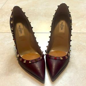 Valentino pump shoes